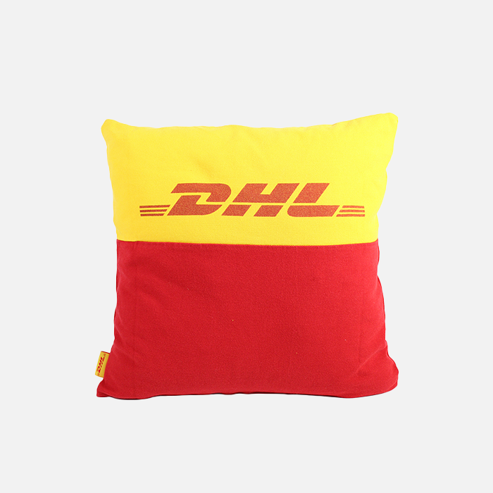 Upgecyceltes Kissen, DHL