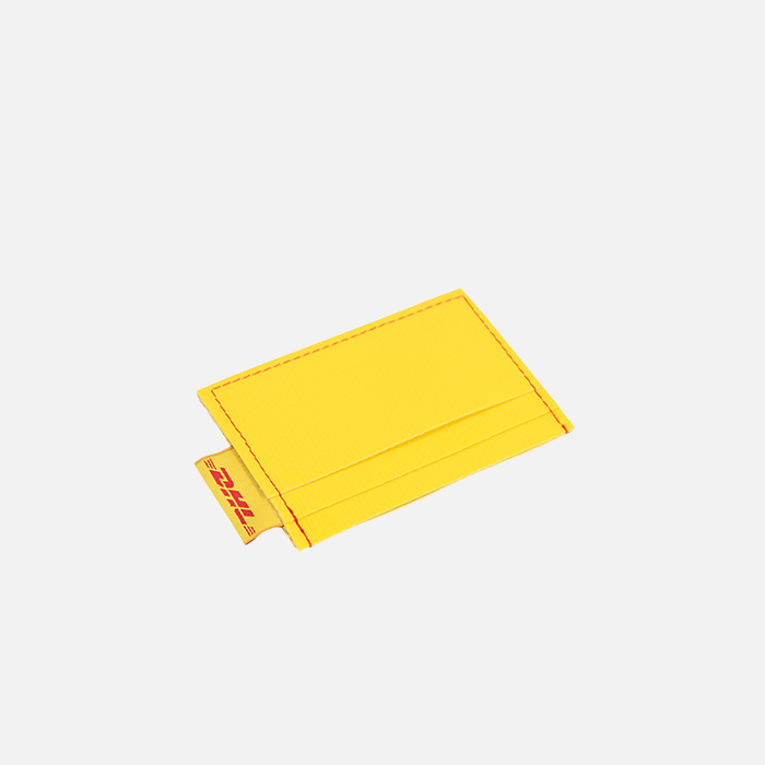 Upgecycelter Cardholder aus LKW-Plane