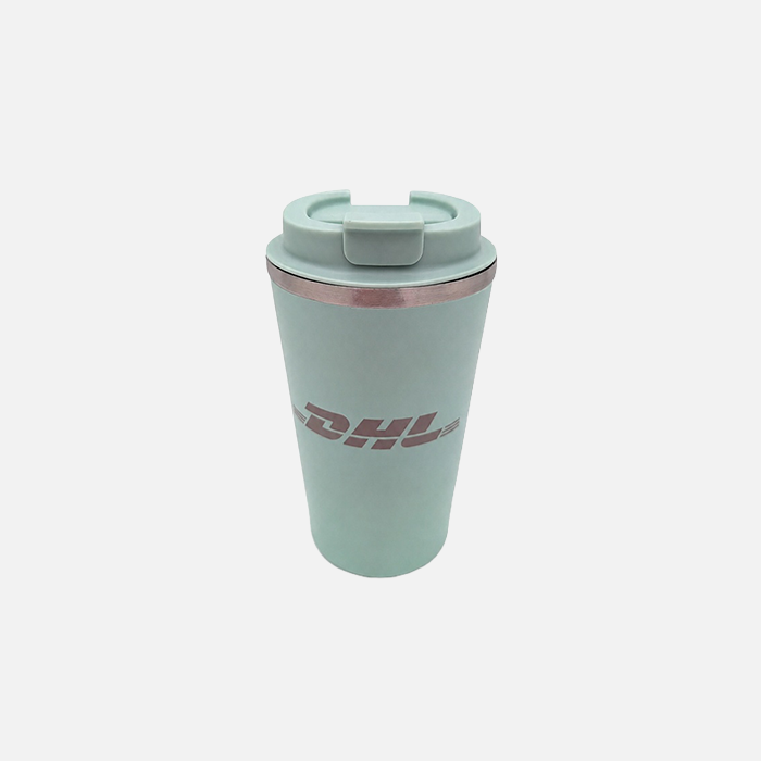 Doppelwandiger Becher DHL, cool green