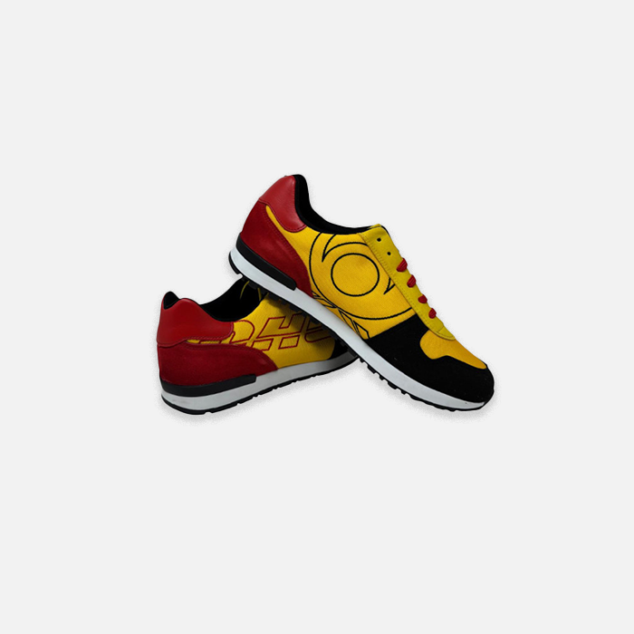 Sneaker, handgefertigt