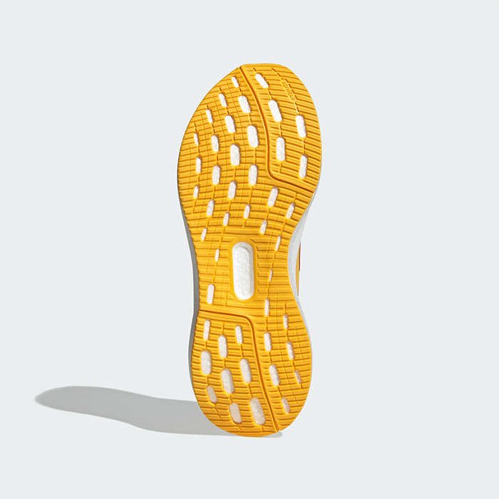 Running shoe, Adidas Pureboost 5 